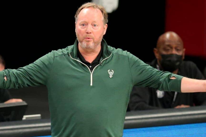 JackeyLove遭遇七持续失利，雄鹿教练压力巨大！